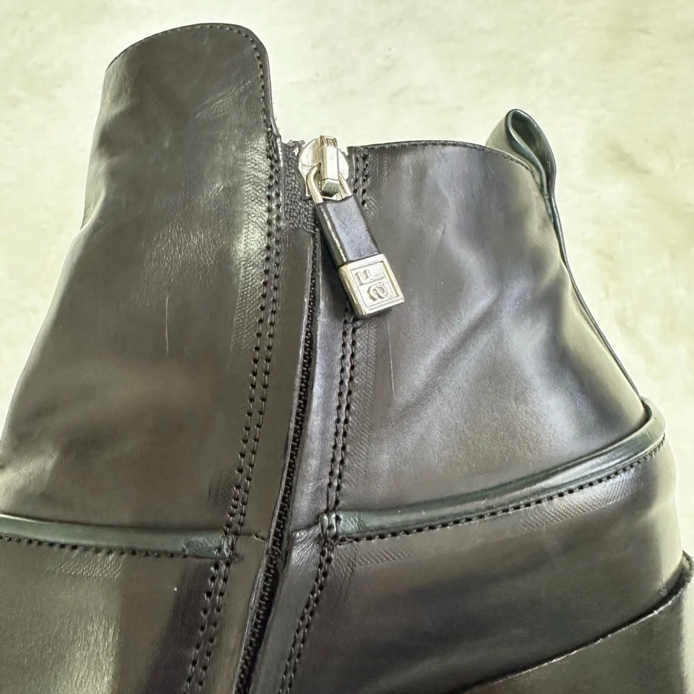 Alberto Fermani Black Leather Ankle Boots